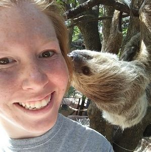 Meet your Posher, Jennifer the zookeeper